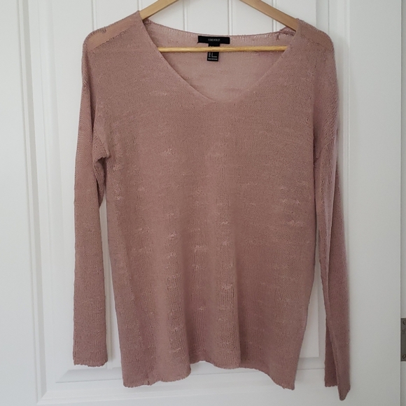 Forever 21 Sweaters - Forever 21 Lightweight Sweater
